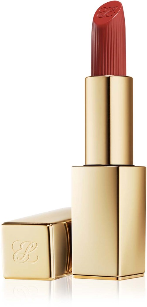 Ein roter Lippenstift in einer glänzenden Goldhülsen mit Deckel. Der Lippenstift hat ein kleines Design oben.