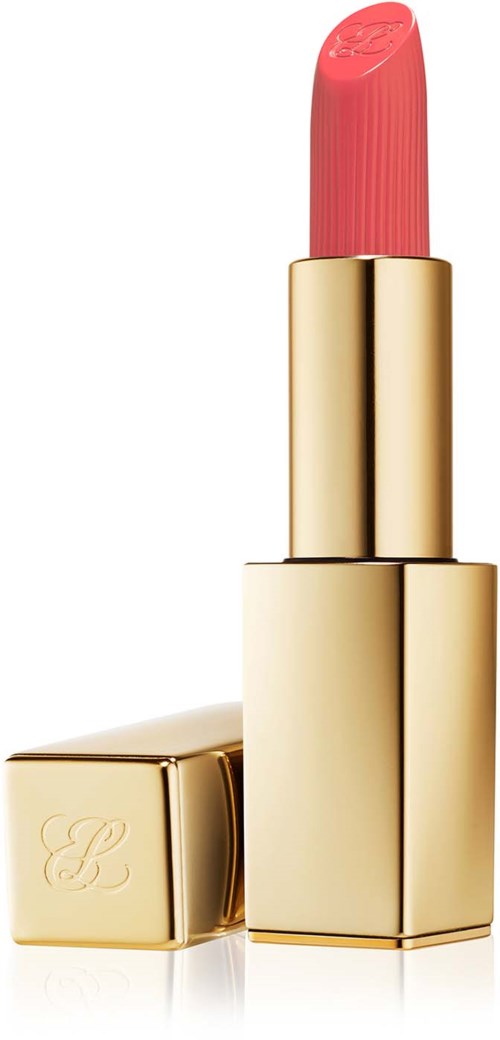 Ein pinker Lippenstift in einer glänzenden goldfarbenen Hülse mit abgenommenem Deckel.