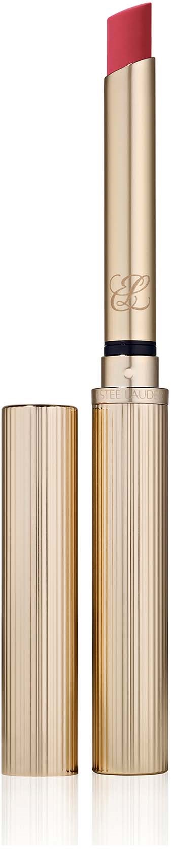 Gouden lippenstift met een roze tint, zonder kap, laat de lippenstift zien.