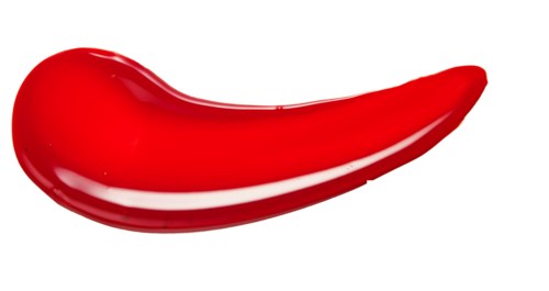 Een glanzende rode chilipeper met een witte streep ligt op een witte achtergrond.