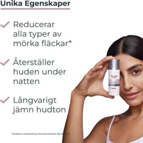 Eine Frau hält eine Kosmetikflasche in der Nähe ihres Gesichts, mit Text, der Hautvorteile wie das Reduzieren dunkler Flecken und das Ausgleichen des Hauttons hervorhebt.