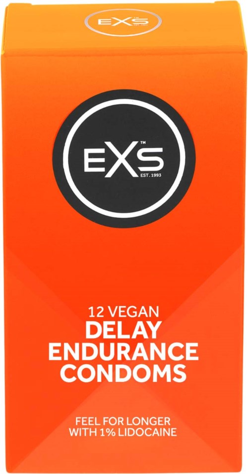 Orangenbox mit schwarzem und weißem Logo, steht '12 vegane Delay Ausdauerkondome' und 'Fühl dich länger mit 1 % Lidocain.'