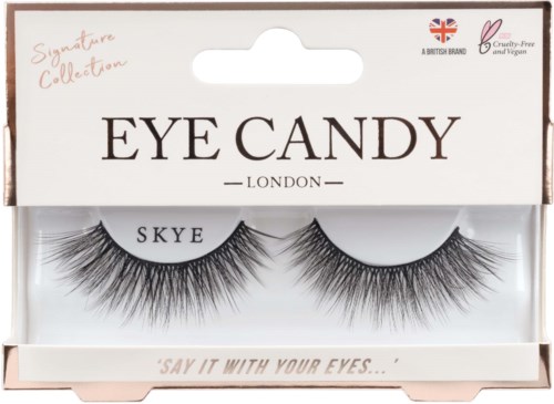 Teini- ja ulkoasulut sansseilla, joissa lukee 'Eye Candy London' ja 'SKYE' ja tarkoitettu näyttävään katseeseen.
