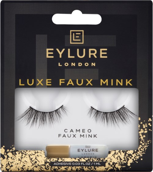 Falska mink fransar i förpackning från Eylure London, med en liten tub lim ingår.