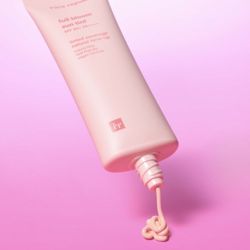 Face Republic Full Bloom Sun Tint SPF50+