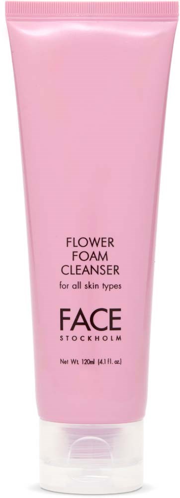 Roze tube met Flower Foam Cleanser, geschikt voor alle huidtypes, van FACE Stockholm, 120 ml.