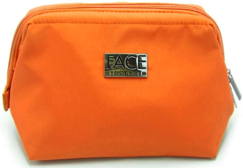En orange väska med en silverlogg som säger "FACE" på framsidan.