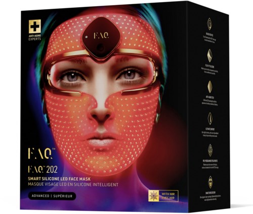 Eine Frau trägt eine rote Silikon-Gesichtsmaske mit kleinen Punkten, zeigt ihre Augen und Nase. Die Verpackung hebt Hautpflegevorteile hervor.