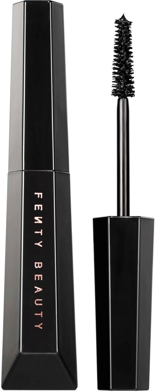 Musta ripsiväri-putkilö, jossa harjallinen levitin, merkiltään 'Fenty Beauty'.