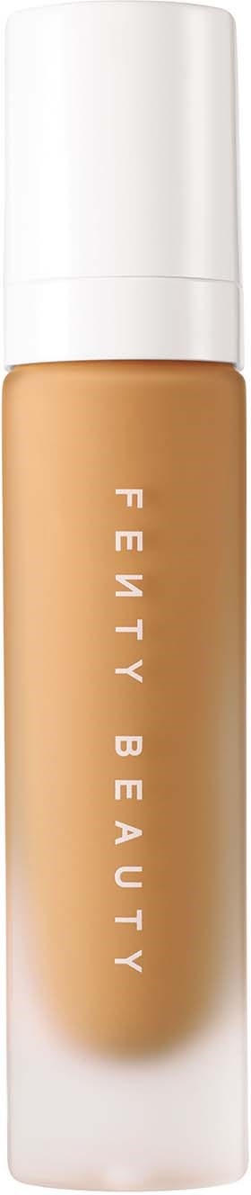 Fenty Beauty -merkin nestemäinen meikkivoideputki, valkoinen korkki ja beige meikkivoide.