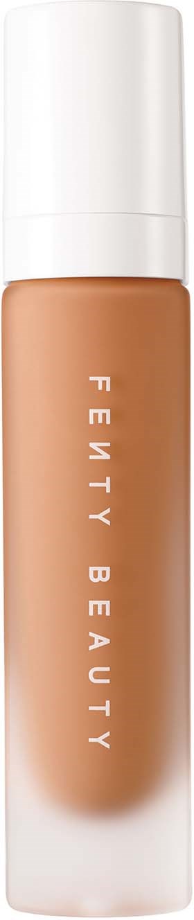 Fenty Beauty nestemään sävyinen meikkivoide pullo, jossa valkoinen kansi.
