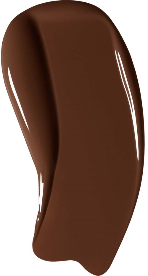 En brun, kurvad bit av choklad med blank yta och slät yta.
