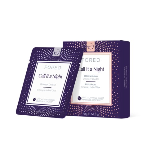 Twee sachets en een doos skincare masks genaamd 'Call it a Night' met ingrediënten Ginseng en Olijfolie.