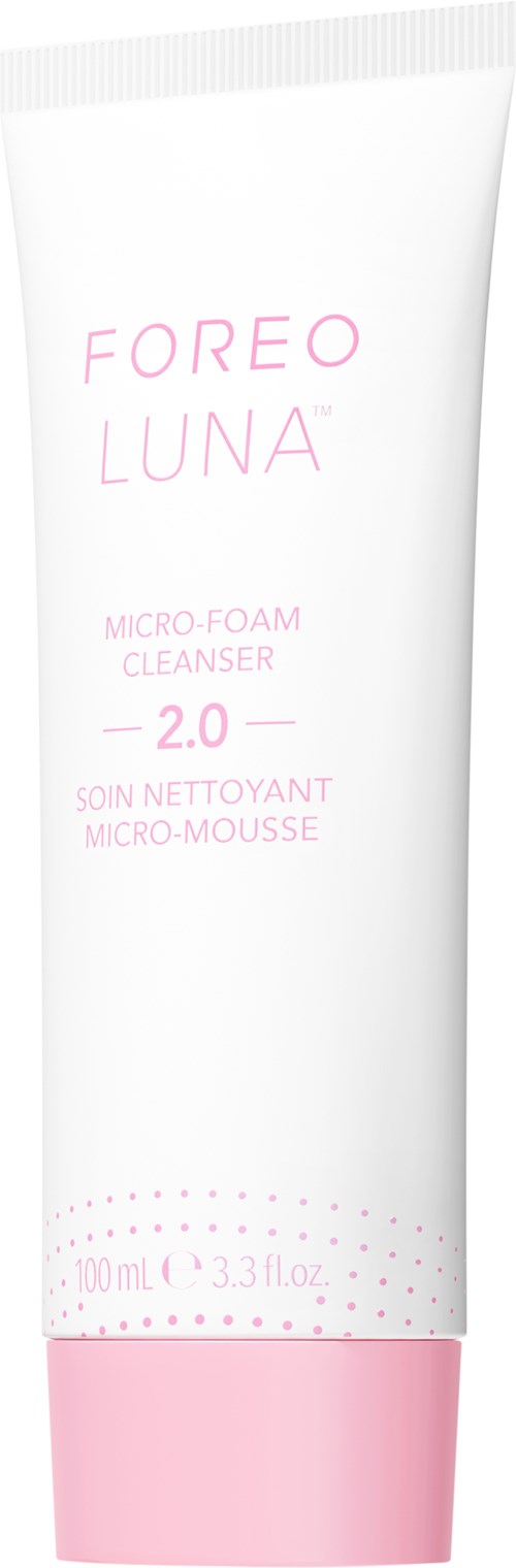 Een witte tube met roze dop, gelabeld 'FOREO LUNA 2.0 Micro-Foam Cleanser.'