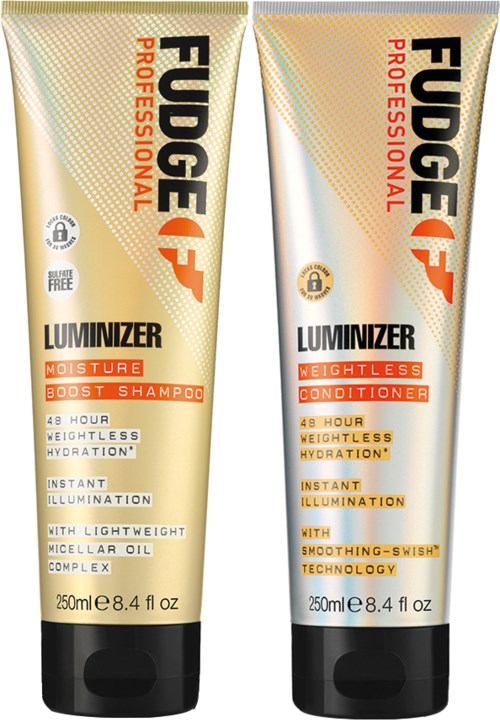 Twee Fudge Professional haarproducten, één is een vochtboost shampoo, de andere een gewichtloze conditioner.