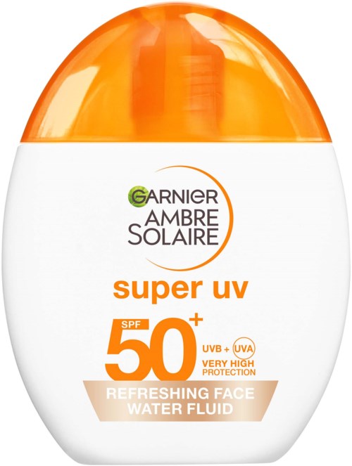 Zonnebrandcrème met SPF 50+ voor het gezicht, in witte fles met oranje deksel, door Garnier Ambre Solaire.