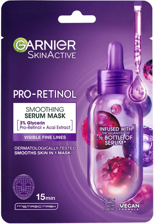 Garnier SkinActive Pro-Retinol serummasker met paarse fles en pipet, gevuld met bessen, belooft gladde huid in 15 minuten.