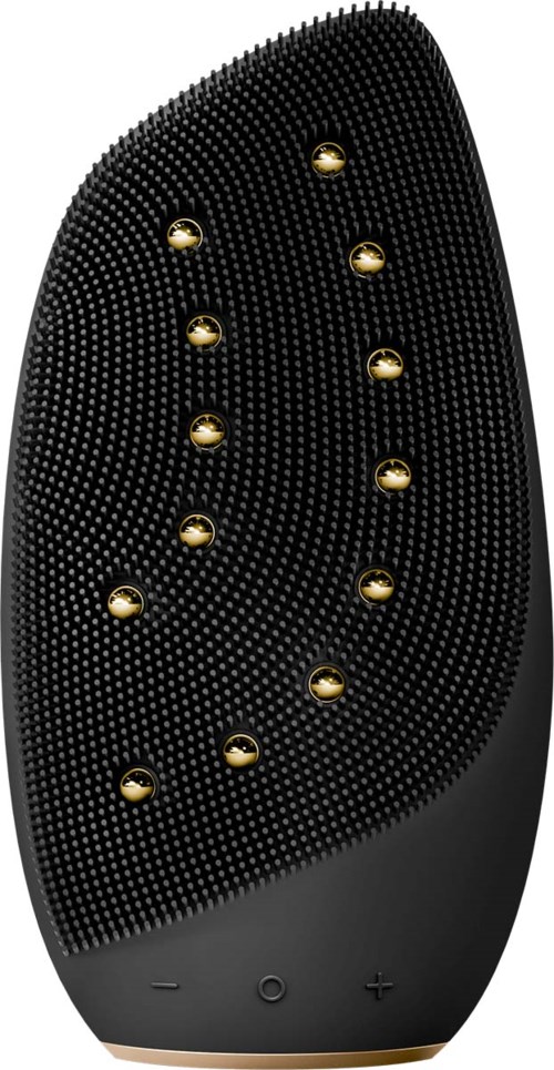 Ein schwarzer Stoffdampfer mit kleinen Löchern, goldenen Punkten und Bedienelementen an der Unterseite.