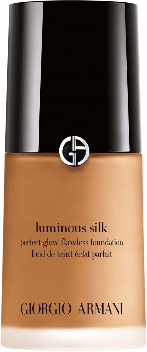 Fondoflessen met zwarte dop en beige vloeistof, met label 'Luminous Silk' van Giorgio Armani.