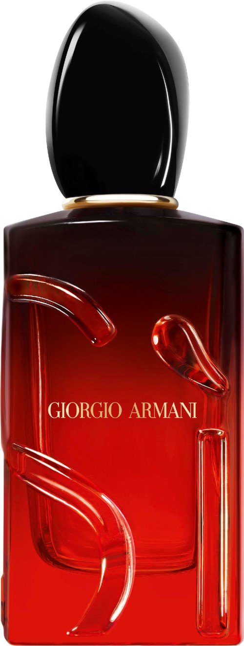 Eine lange, dunkelrote Parfümflasche mit schwarzem Deckel, beschriftet Giorgio Armani, stilvoll und elegant.