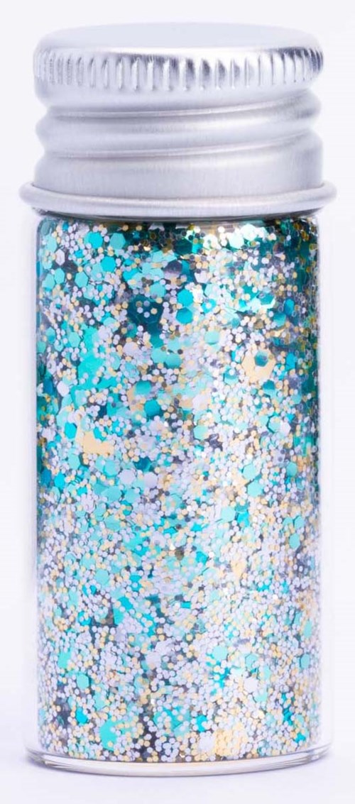 Eine kleine Flasche mit schimmerndem, buntem Glitzer in Blau, Weiß und Silber.