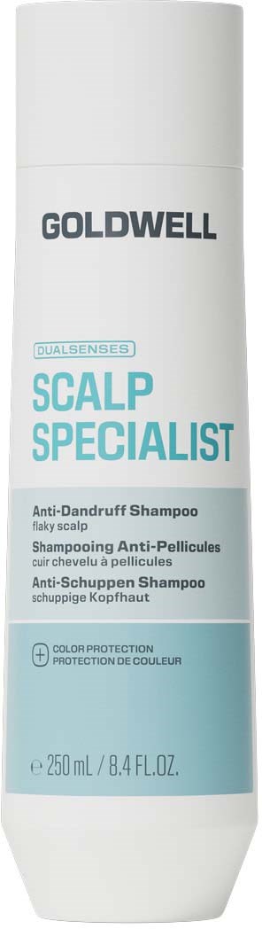 En hvit flaske med Goldwell Scalp Specialist Anti-Dandruff Shampoo med blå etikett og svart tekst.