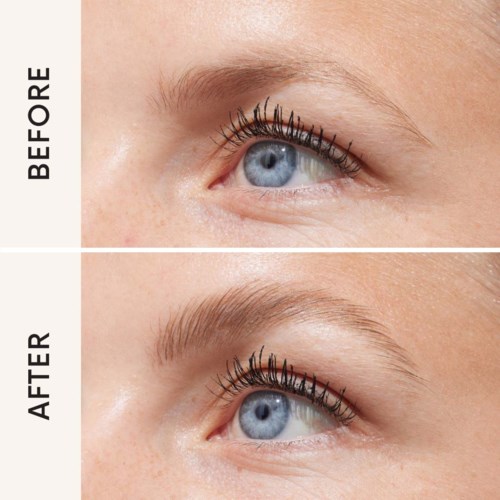 Close-up van een oog met verschil in wenkbrauwverzorging voor en na behandeling.