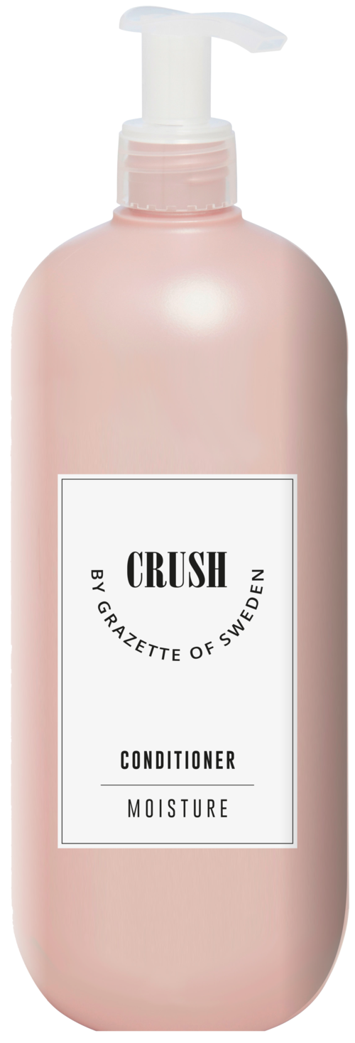 Een roze fles met pomp, gelabeld 'Crush' conditioner voor vocht, door Gazette of Sweden.
