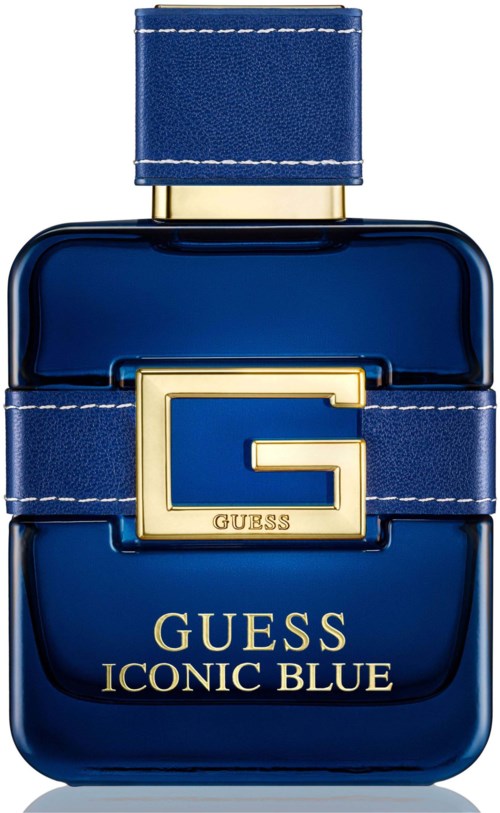 Blå parfyllflaska med guldlapp och axelrem, märkt Guess Iconic Blue, stilren och elegant design.
