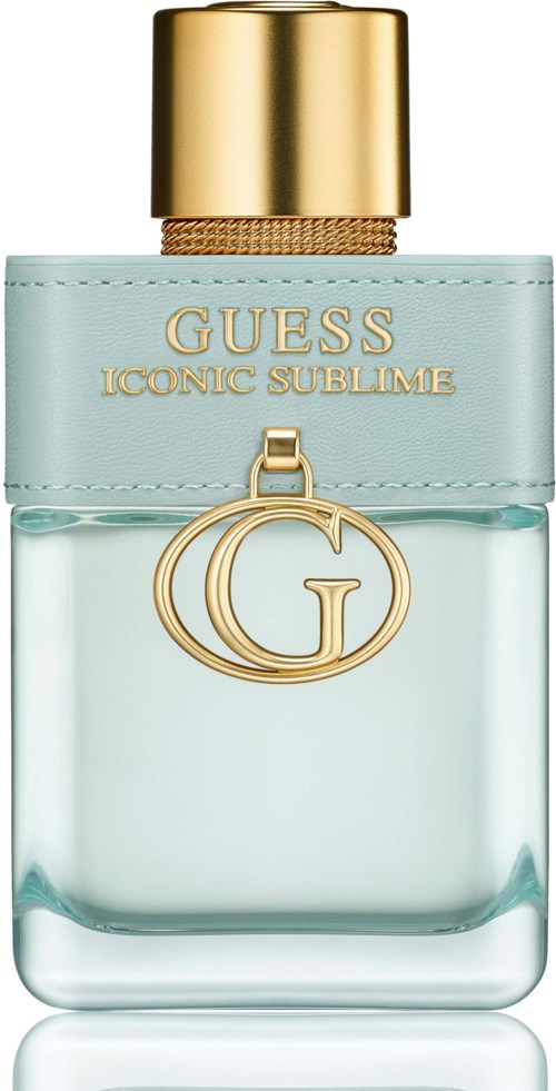 Een parfumfles met gouden dop, lichtblauwe band en hangend G-sieraad. Het label zegt Guess Iconic Sublime.