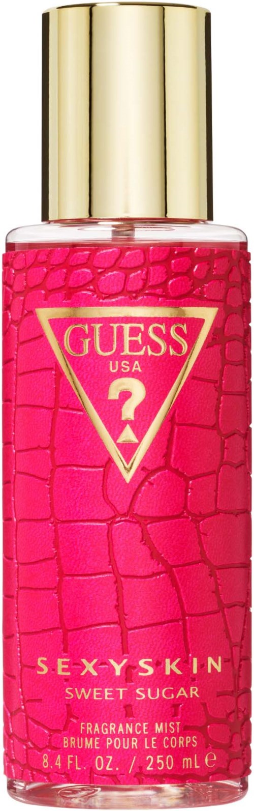 Roze fles met Guess Sexy Skin geur mist met goudkleurige dop en logo, genaamd Sweet Sugar, 8,4 ounce.