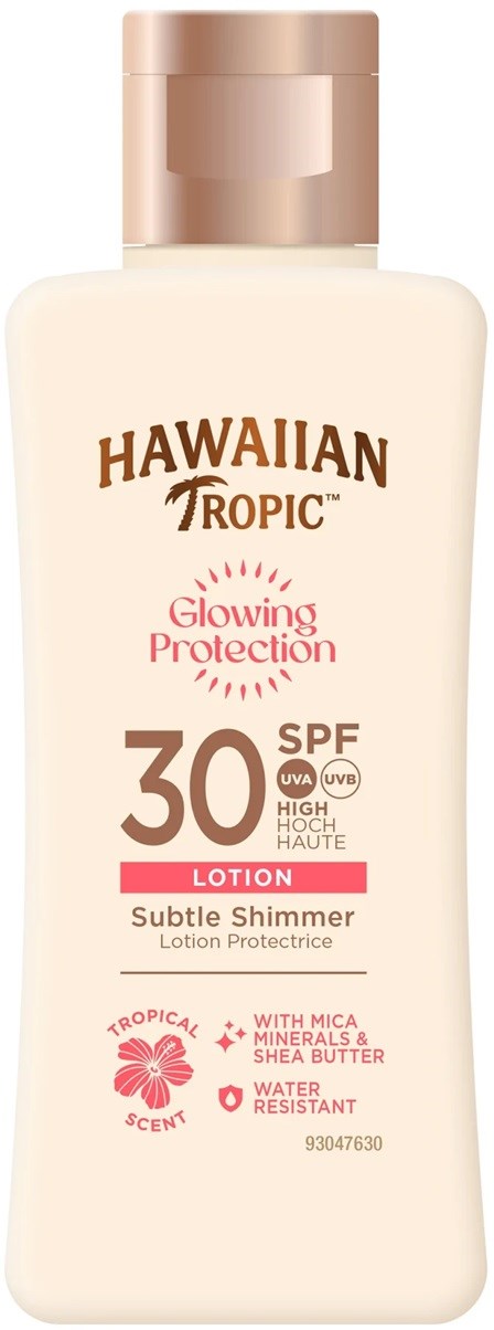 Een fles Hawaiian Tropic zonnebrandcrème met SPF 30, beschermt de huid waterbestendig, met tropische geur.