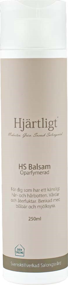 A tall white bottle with beige label, named Hjärtligt, contains hair conditioner for sensitive scalps, 250 ml.