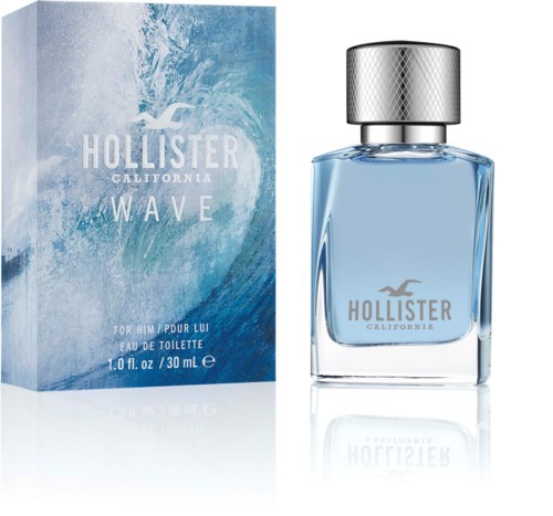 Een blauw parfumflesje met zilveren dop en bijpassend doosje met golfpatroon en Hollister-logo.
