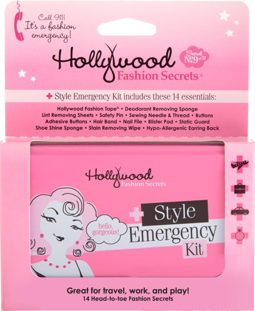 Ein pinkfarbenes Hollywood-Thema-Notfall-Set mit kleinen Näh- und Schönheitswerkzeugen in einer kompakten Box.