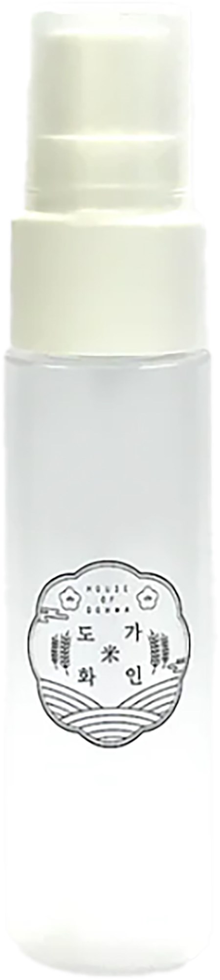 Eine kleine, klare Sprayflasche mit koreanischem Text und Logo, und einem weißen Deckel.