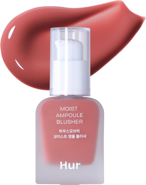 Een roze blush in een fles met doorzichtige dop, voor een blusherveeg.