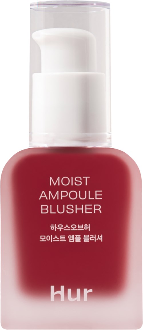 Rode fles met witte pomp, gelabeld als Moist Ampoule Blusher, merknaam 'hur', en wat tekst in het Koreaans.
