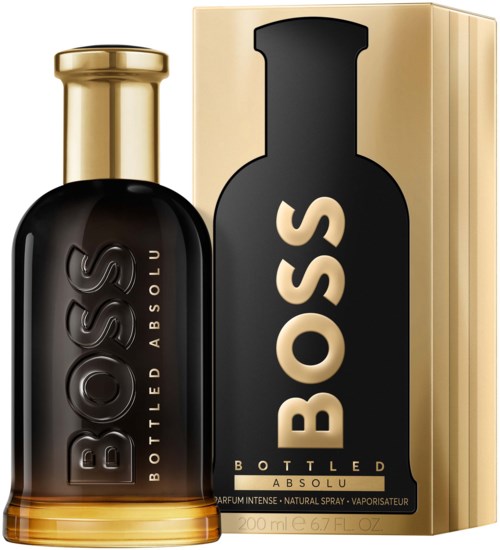 Ein schwarzer und goldener Parfümflakon mit 'BOSS' bedruckt, daneben eine passende Verpackung.