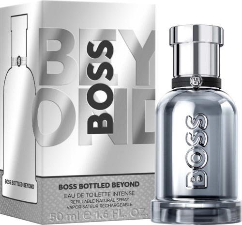 BOSS Bottled Beyond parfymflaska och förpackning med silverlock, elegant design och BOSS-logga, 50 ml.
