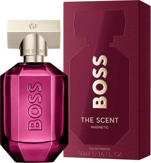 Een roze parfumfles met een beige dop, naast een bijpassend roze doos met het BOSS-logo en productnaam.