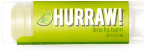 Lippenbalsam mit Limettengeschmack in grünem Röhrchen mit fetter Schrift, die 'HURRAW!' sagt.