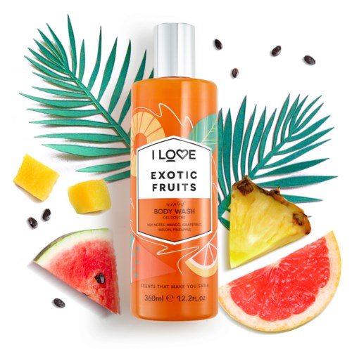 Orangener Duschgel mit Ananas, Wassermelone und Grapefruit, tropische Blätter und schwarze Samen.