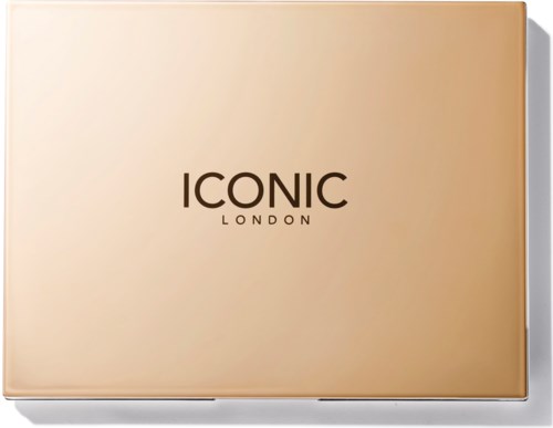Een beige compacte met de woorden "ICONIC LONDON" in zwart op de deksel.