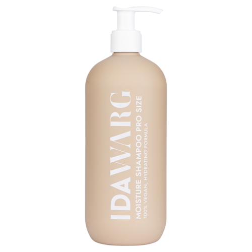 Een beige fles met pomp labeled 'IDAVARC Moisture Shampoo Pro Size' voor haarverzorging.