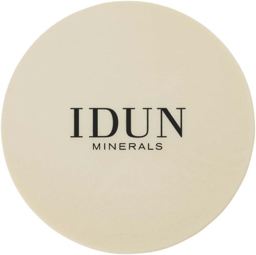 Minimalist logo with the text 'IDUN MINERALS' on a beige background.