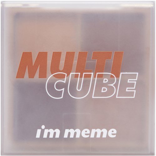 Ein Logo mit den Worten "MULTI CUBE" und "im meme" auf einfachem Hintergrund.