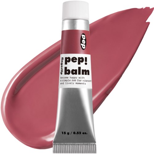 Lippenbalsam-Tube mit rosa Lippenstift-Schmierhintergrund und verspieltem Etikett.