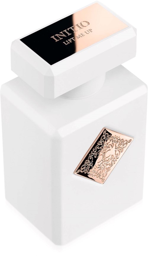 Eine weiße Flasche mit einem goldenen und schwarzen Etikett und einer Schachtel mit "INITIO LIFT ME UP."