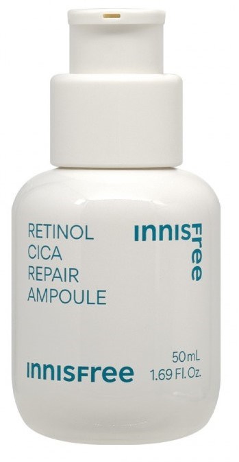 Een witte fles met lichtblauwe tekst voor huidverzorging, labeled Innisfree Retinol Cica Repair Ampoule, 50ml.